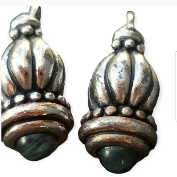 VINTAGE ORNATE  GOLD & SILVERTONED BRASS DESIGNER INSPIRED EARRINGS - Picture 2 of 5